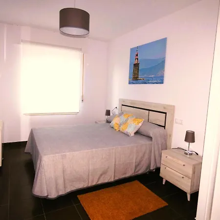 A De Quique. Apartamento A Pie De Playa. *